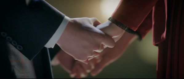 "Death Song" tung teaser đẫm cảm xúc của Lee Jong Suk và Shin Hye Sun 7