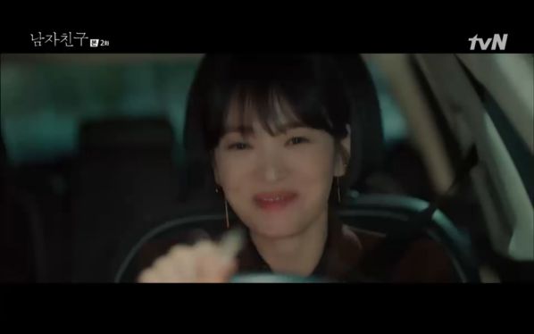 "Encounter" tập 2: Park Bo Gum "say xỉn" đút Song Hye Kyo hẳn miếng mực 17