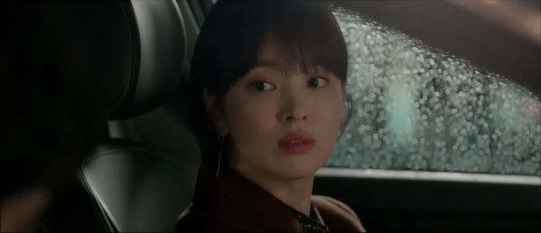 "Encounter" tập 2: Park Bo Gum "say xỉn" đút Song Hye Kyo hẳn miếng mực 7