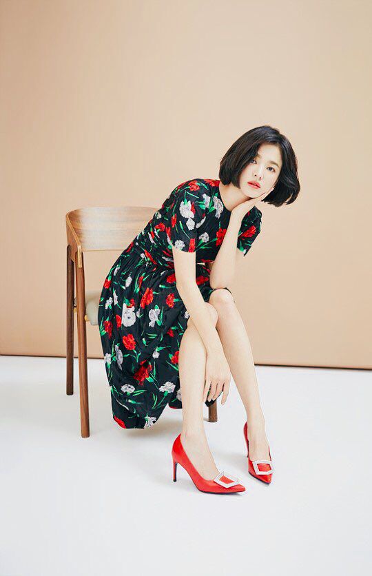 Bộ ảnh quảng cáo giày đẹp đốn tim của Song Hye Kyo trong "Encounter" 6
