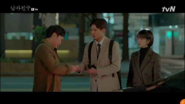 "Encounter" tập 4: Jin Hyuk ra mặt bảo vệ Soo Hyun (Song Hye Kyo) 6