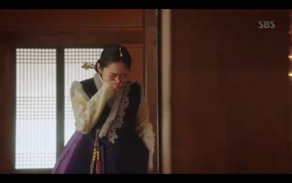 "Hoàng Hậu Cuối Cùng" tập 13, 14: Jang Na Ra bị vu oan tội ngoại tình 2
