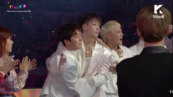 Tổng kết giải thưởng MelOn Music Awards 2018: BTS và iKON thắng lớn 3