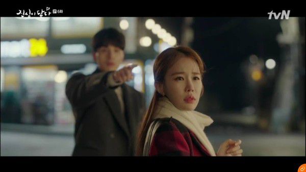 "Chạm Đến Tim Em" tập 6: Lee Dong Wook ghen rồi tỏ tình với Yoo In Na 1