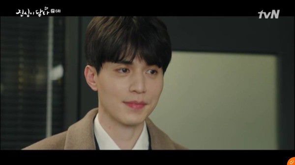 "Chạm Đến Tim Em" tập 6: Lee Dong Wook ghen rồi tỏ tình với Yoo In Na 16