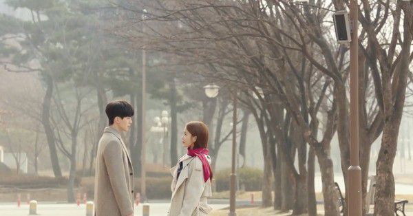 Preview "Touch Your Heart" tập 3: Yoo In Na đánh nhau giữa đường với? 1