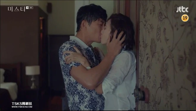 Top phim tình cảm Hàn Quốc hay có cảnh hôn " nồng cháy " nhất 2