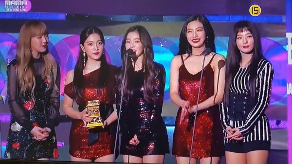 mama-2017-tong-hop-cac-giai-thuong-duoc-trao-o-viet-nam-nhat-ban-hongkong 14