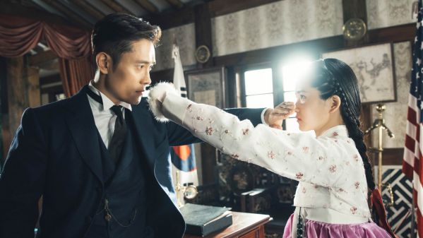 Top những bộ phim Hàn Quốc đang hot nhất tháng 4/2018 21