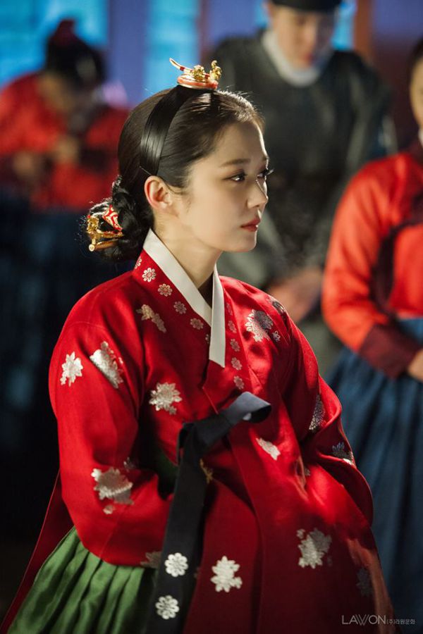 "Empress's Dignity": Phim cổ trang của Jang Nara sắp lên sóng tháng 11 6