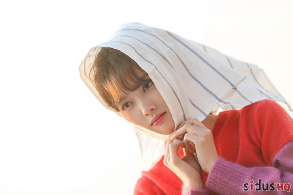 "Cô Tiên Dọn Dẹp": Loạt ảnh hậu trường đẹp thiên thần của Kim Yoo Jung 12