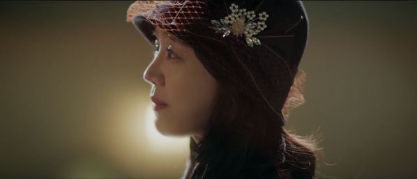 "Death Song" tung teaser đẫm cảm xúc của Lee Jong Suk và Shin Hye Sun 8