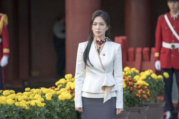 Phim "Empress's Dignity" của Jang Nara tung teaser và tạo hình nhân vật 14