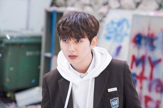 "Bok Soo Is Back" tập 3: Yoo Seung Ho làm anh hùng xả thân cứu mỹ nhân 6