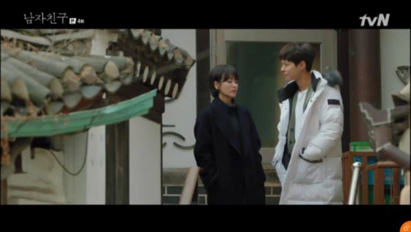 "Encounter" tập 4: Jin Hyuk ra mặt bảo vệ Soo Hyun (Song Hye Kyo) 1