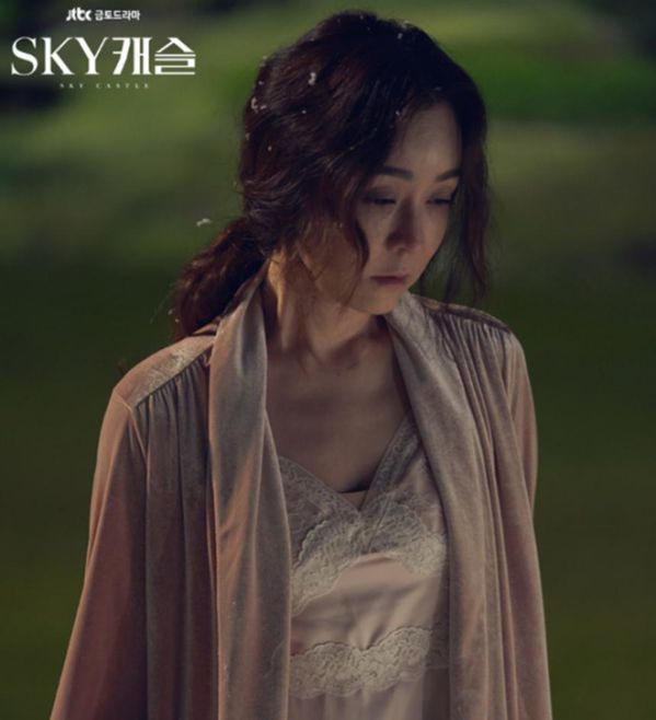 Giải mã “Sky Castle/Lâu Đài Trên Không": Phim Hàn đang cực hot tháng 12 5