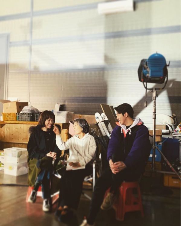 Hình ảnh buổi đọc kịch bản phim 'Dazzling' của Han Ji Min và Nam Joo Hyuk 2