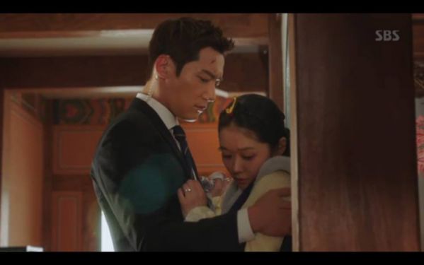 "Hoàng Hậu Cuối Cùng" tập 13, 14: Jang Na Ra bị vu oan tội ngoại tình 3