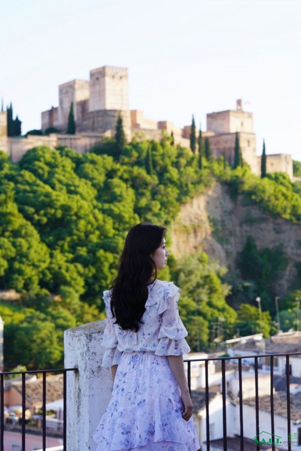 Tại sao "Memories of the Alhambra" sẽ là hit mới của tvN tháng 12? 10
