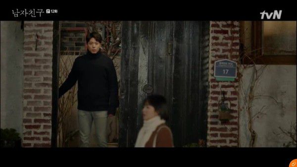 Tập 11, 12 của "Encounter": Soo Hyun và Jin Hyuk ngày càng tình cảm hơn 23