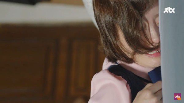 "Dazzling" tập 1: Khán giả khen ngợi Han Ji Min và Nam Joo Hyuk hết lời 11