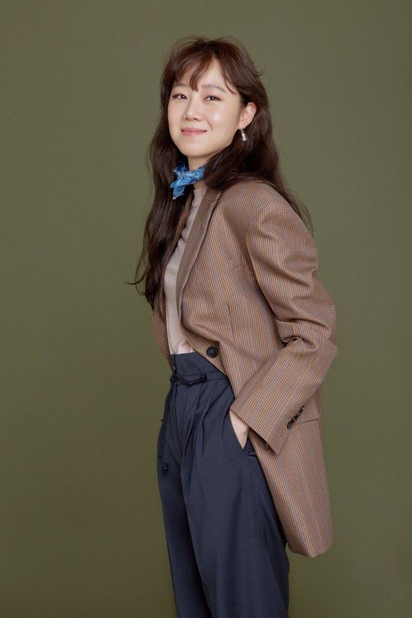 "When the Camellia Blooms": Gong Hyo Jin đóng cùng mỹ nam nào? 3
