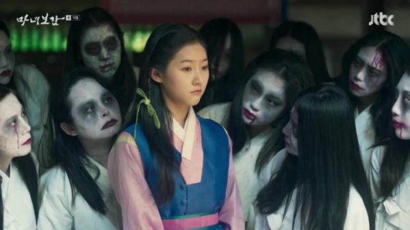 Top phim Hàn Quốc kỳ ảo hay phải xem không kém "Hotel Del Luna" 11