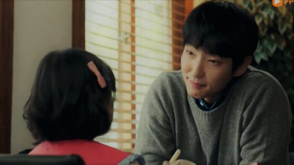 Diễn xuất không thể chê được của Lee Jun Ki trong "Flower of Evil"6