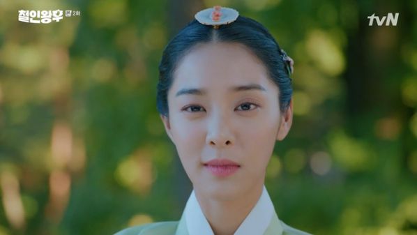 3 lí do phải xem phim Hàn siêu hot cuối 2020 "Mr. Queen - Chàng Hậu"14