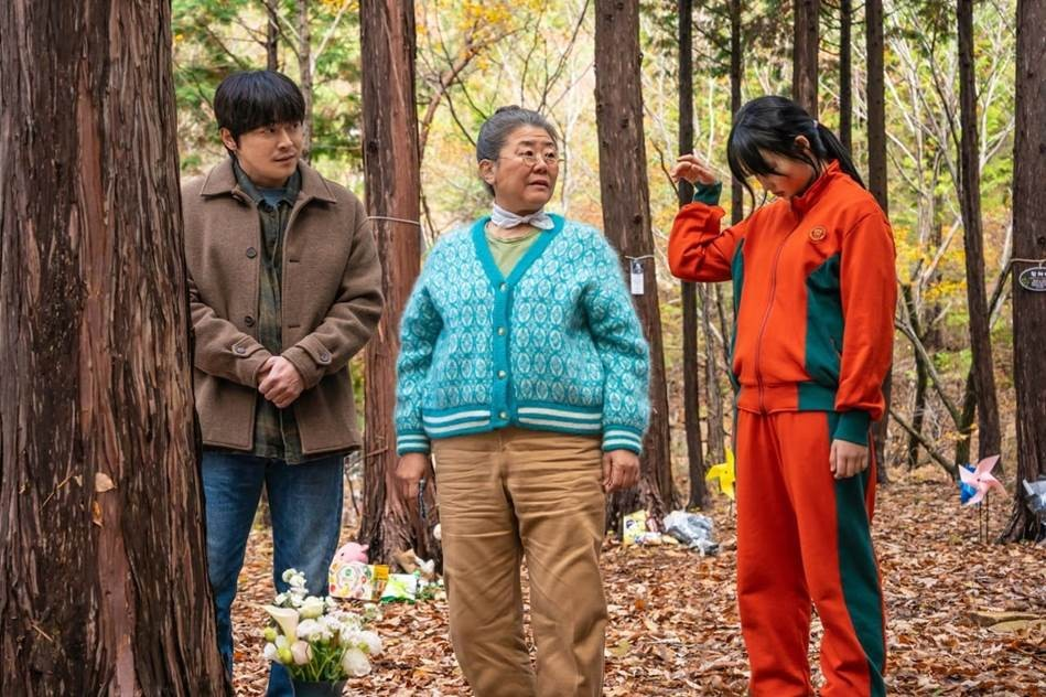 Siêu phẩm hài - zombie lập kỷ lục Top 1 phòng vé Hàn năm 2025 4