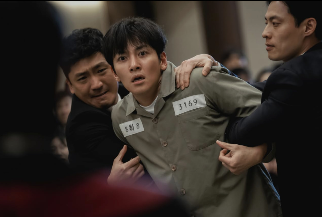 Màn đối đầu nghẹt thở giữa D.O và Ji Chang Wook trong phim mới 2